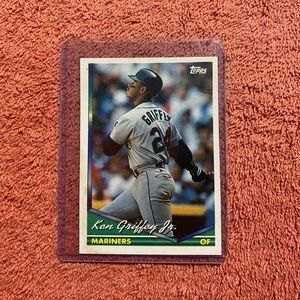 Ken Griffey JR Topps Card